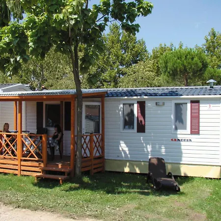Campsite Victoria Mobilehome By Degli Ulivi
