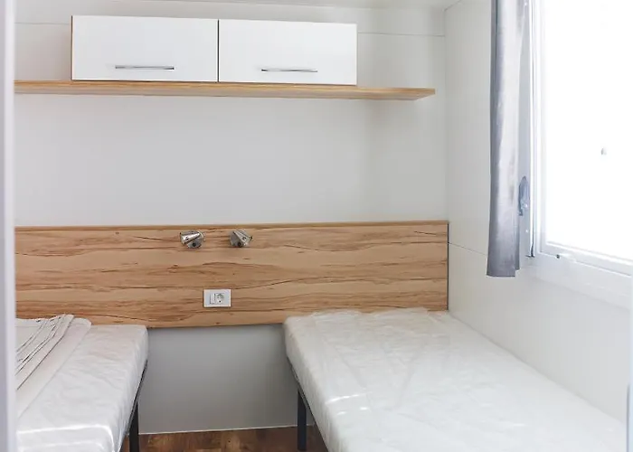 Camping Victoria Mobilehome By Degli Ulivi