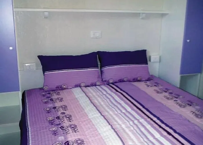 Camping Victoria Mobilehome By Degli Ulivi Marina di Campo